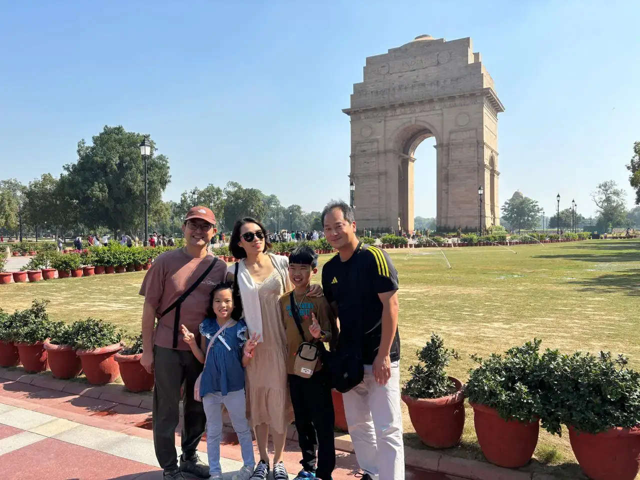 Welcome to Agra Trip Packages - A Government-Certified Travel Agency in Agra 39 Family-Visit-at-India-Gate-–-Captured-by-Agra-Trip-Packages (1)